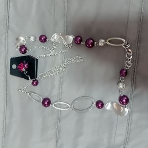 Necklace and earring set